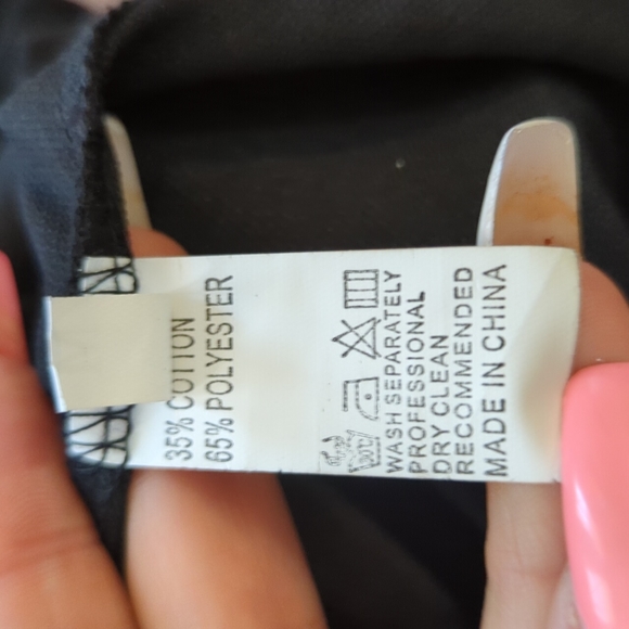 Squid Games Sweater Dress - Picture 2 of 4